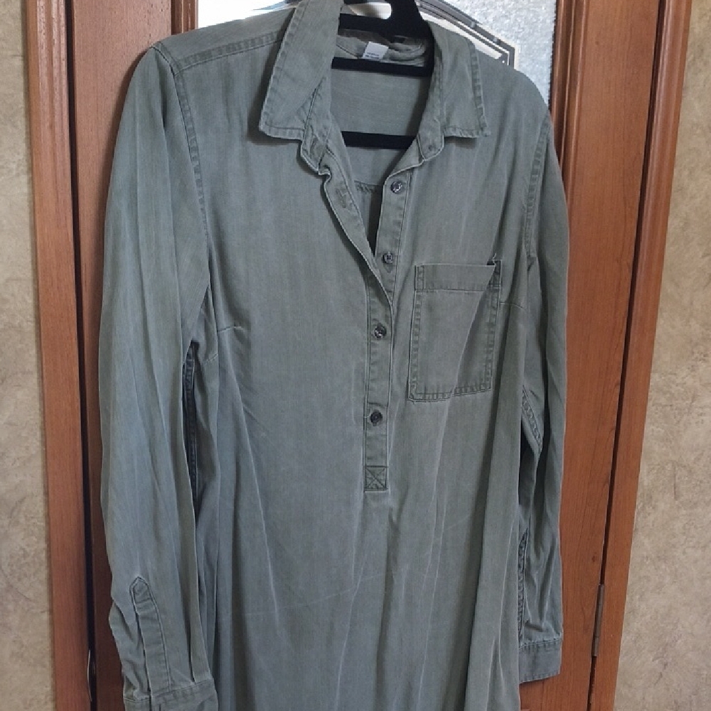 10 Items/$10 Old Navy Olive Green Shirt Dress